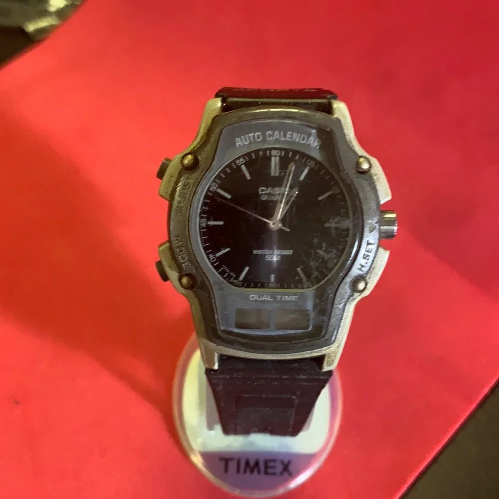 Vintage Casio 50M Auto Calender Digital Quartz Japan